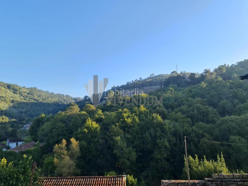 Foto cbef5b94-7761-4a83-8e8b-6150fae9e7b3. Haus in Cenlle