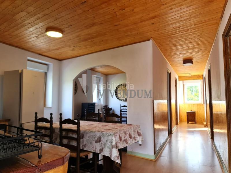 Foto ba21cb7a-c8ad-49e2-84fb-4d9871cfcdaa. Haus mit heizung parking in Rosal (O)