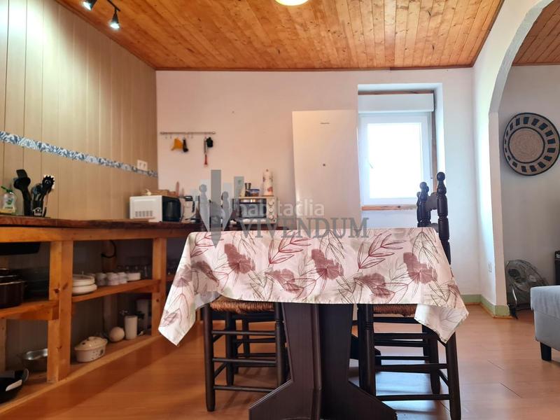 Foto c08a10b8-f13f-4430-bd15-ec5c1ba6636f. Haus mit heizung parking in Rosal (O)