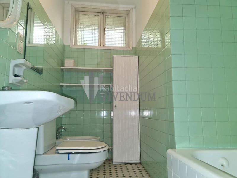 Foto 83b27710-5ee1-44f8-96a8-c78a1dd55e7b. Casa amb piscina a Redondela