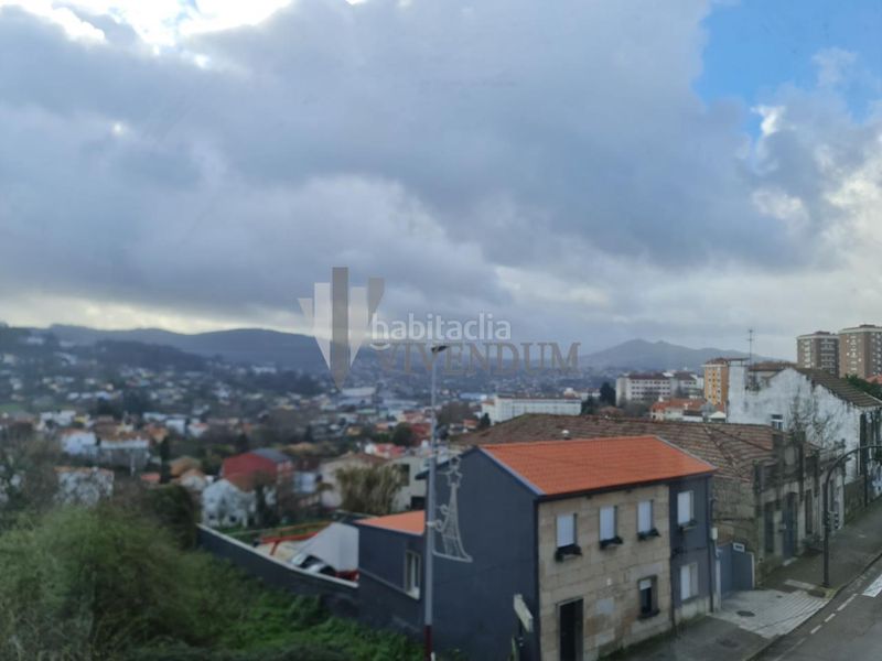 Foto 58dad07e-e3e3-40a2-a64f-40cd9060a9fb. Edifici a Lavadores Vigo