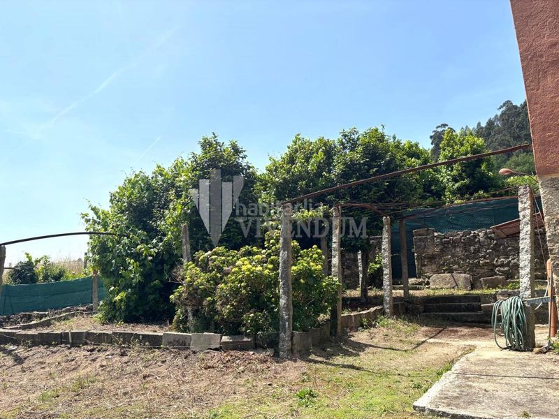 Foto 0b365a94-e0ac-4096-8e02-72ce4e56f5a6. Casa amb calefacció a Arbo
