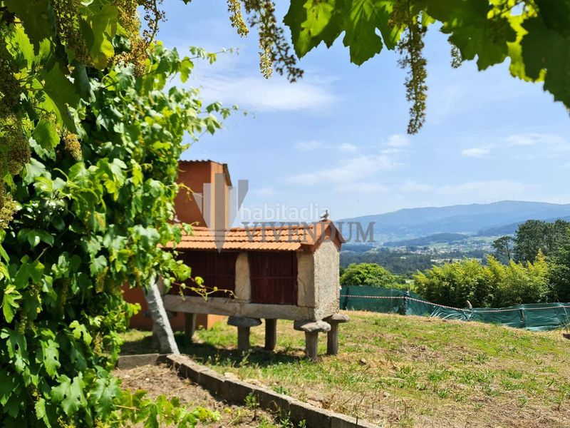 Foto 5a572467-65d1-4099-b194-208408df519b. Casa amb calefacció a Arbo