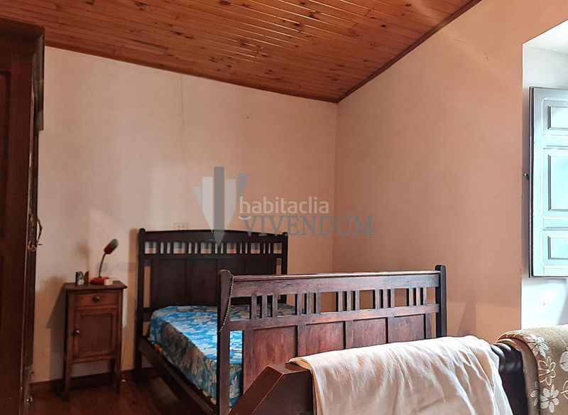 Foto ad427b1a-0b4b-4eed-a9f5-4e71da8b3f36. Casa amb aparcament a Pobra do Brollón (A)