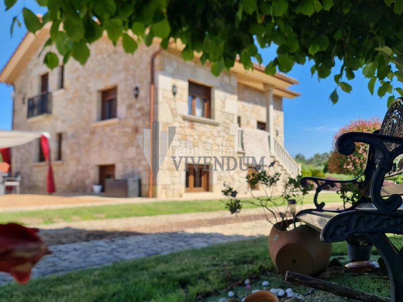 Foto 08d74197-ca10-4e34-91b4-6872f02a8580. Chalet en Tomiño
