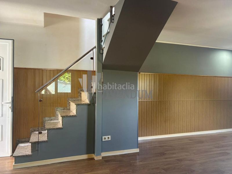 Foto 3d2c8455-993a-489d-9352-ede63b0d599e. Casa amb calefacció a Teis Vigo