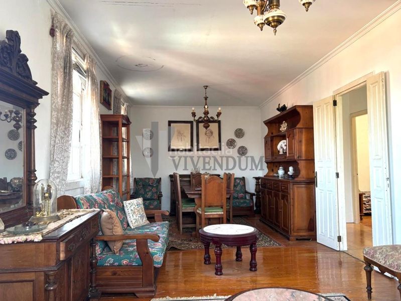 Foto 49ea9492-b04c-40a7-a4ba-4bc6e25c9e2f. Casa a Alcabre Vigo