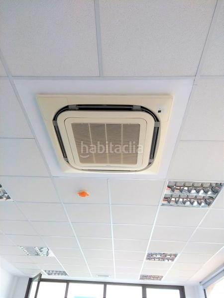 Foto 899c91d7-e0aa-49be-a88a-711799df8a6a. Oficina pol. akarregi ideal inversionistas oficina actualmente arrendada con contrato en vigor en edifico representativo. 50 m en Hernani