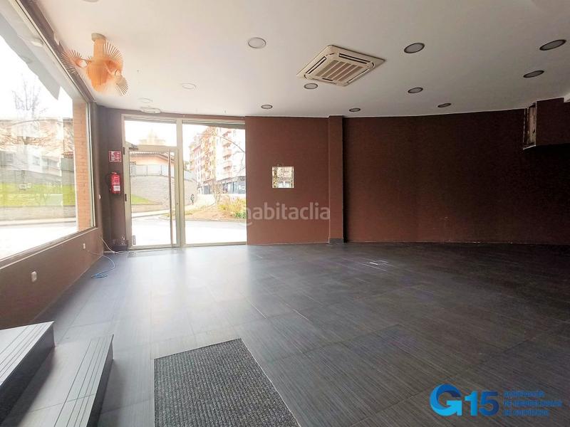 Foto 70ffe90e-fb3c-4e1e-9f3d-510c8e3d2cca. Local comercial a Hernani