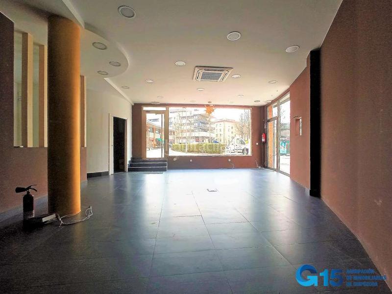 Foto 891c139a-7c4d-418d-8dda-592d91263d9c. Local comercial a Hernani