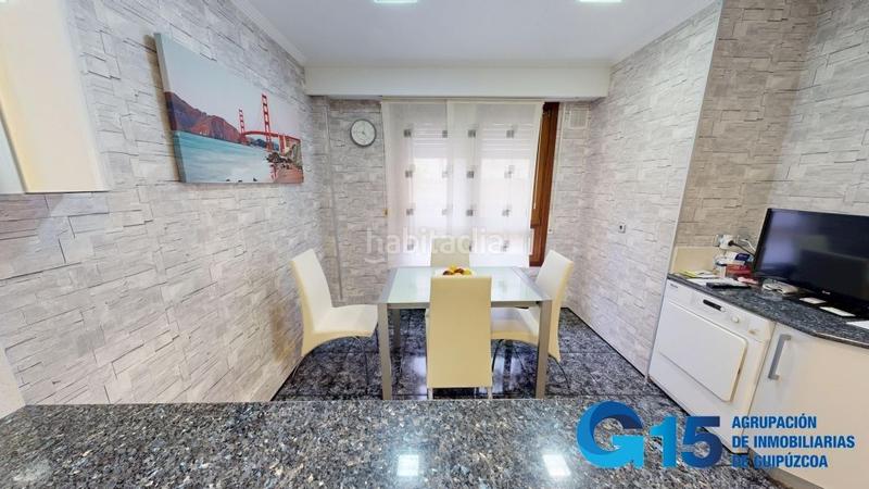 Foto 6f3dbafb-477b-480d-9764-b7bc79a068a1. Casa adossada amb calefacció aparcament a Urnieta