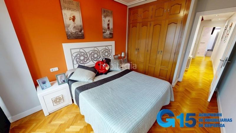 Foto cad62386-73e7-46c5-a491-ede4f6c0abed. Casa adossada amb calefacció aparcament a Urnieta
