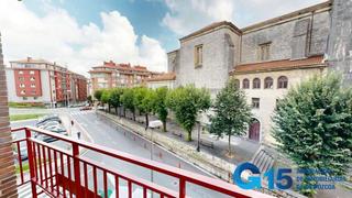 Pis en Hernani. Hernani  centro  piso cntrico con ascensor de 82 m  2 balcones