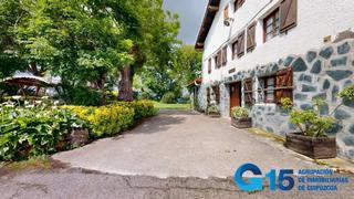 Masia  Ereotzu auzoa. Hernani  ereozu auzoa  encantador casero adosado a 5 km. del c