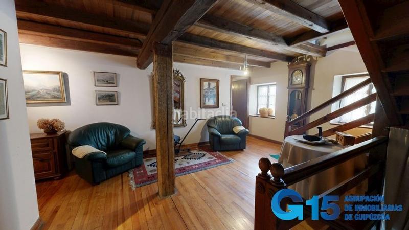 Foto 0a41c61f-6b74-401e-8a75-45ebcf5228fa. Masia amb calefacció aparcament a Hernani