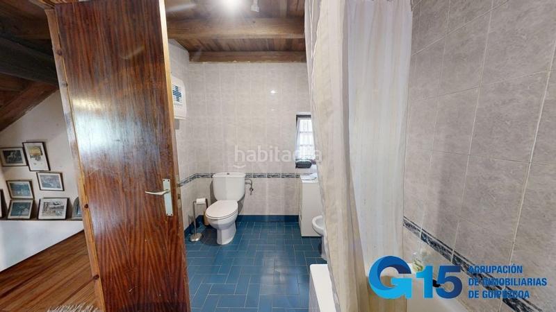 Foto 0dace7a8-6a59-4147-af86-ae619535789a. Masia amb calefacció aparcament a Hernani