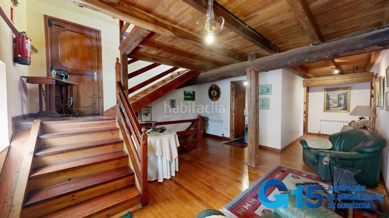 Foto 31d01e4d-c3ff-4275-93d9-c85e1257ce48. Masia amb calefacció aparcament a Hernani