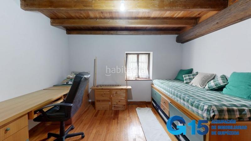 Foto 55849bba-1bb8-4f73-9f20-d8cc2514133c. Masia amb calefacció aparcament a Hernani