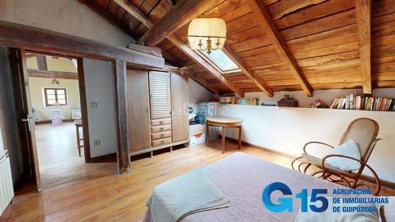 Foto 6dccd39c-8689-45f3-b1a9-13a2aef1ffbc. Masia amb calefacció aparcament a Hernani