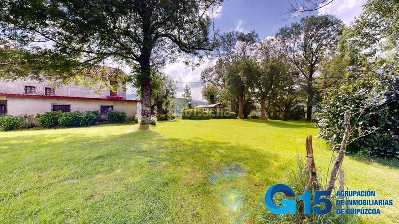 Foto c3543139-c2ca-45d6-9111-db482843f2a8. Masia amb calefacció aparcament a Hernani