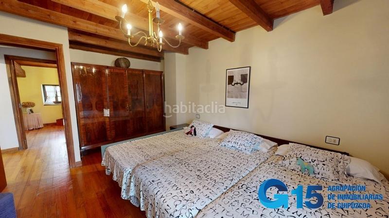 Foto c53bbb5e-4ca8-4f92-92fc-7fa004b530c5. Masia amb calefacció aparcament a Hernani