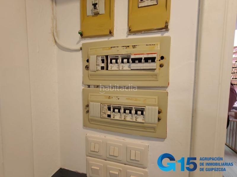 Foto 7a7656c8-cbd9-4f33-8708-e63e9fd17dbd. Local commercial dans Hernani