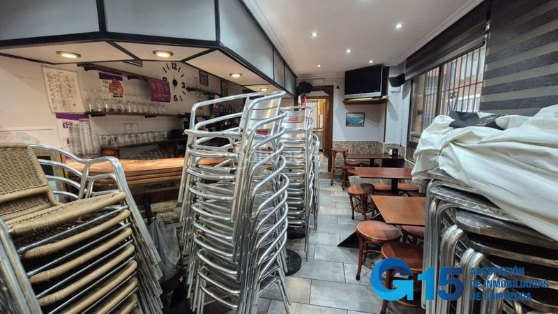 Foto cc87c0a0-be01-4298-b2d4-3d268cfc14a5. Local comercial se vende bar céntrico con cocina y acondicionado. no hay opcion al arrendamiento. infórmese. en Hernani