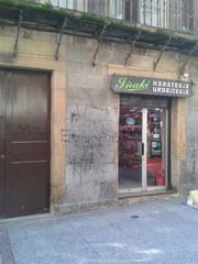Local Comercial  Kale nagusia kalea. Oportunidad. hernani  casco viejo  venta de local acondicionado