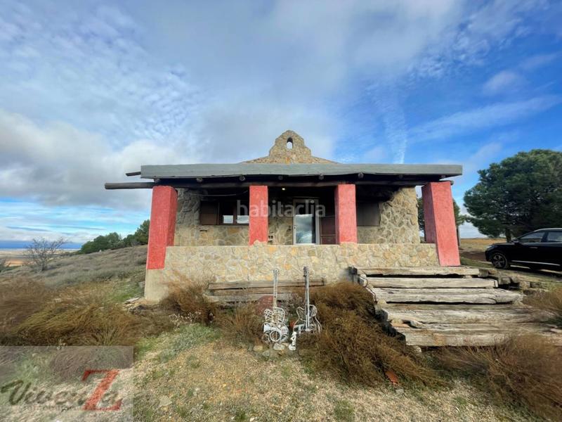 Foto 21f52281-1850-47ff-980f-237f2f576d24. Casa  en venta en Coreses