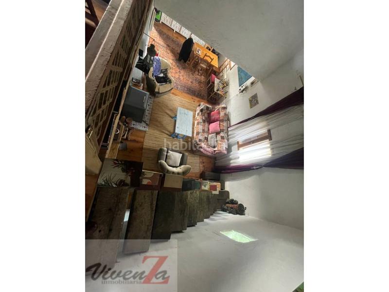 Foto 4f202b60-aacc-40d2-8c98-6137d5b560b4. Casa  en venta en Coreses