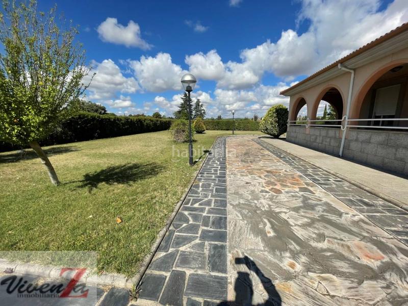 Foto 00f4f6dd-7b26-4d9f-ba69-d9185df47f71. Chalet avec chauffage parking piscine dans Pinilla Zamora