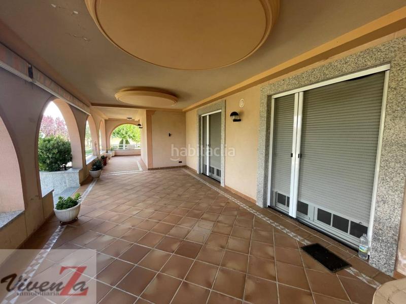 Foto e4e15de7-9224-4b1b-910f-de0545d7bd9a. Chalet avec chauffage parking piscine dans Pinilla Zamora