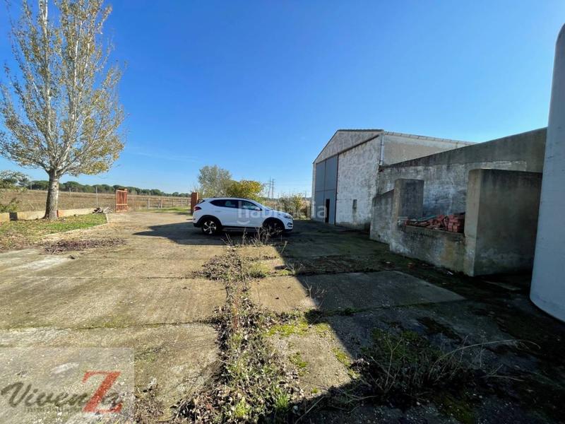 Foto 7e381cf7-5379-40d4-bcc4-898d131b4576. Finca rústica a Coreses