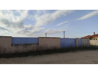 Terreny residencial a Villanueva de Campeán. Parcela en venta en villanueva de campeán