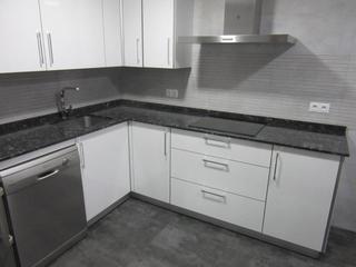 Appartement  Portugal. Piso en venta en la horta49016