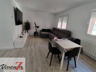 Appartement à La Pantoja. Piso en venta en la pantojalas viñas49008