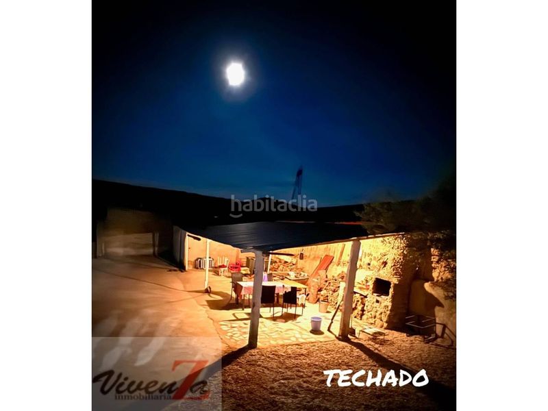 Foto cd3fc5b8-255f-4030-b846-eeed99416895. Casa amb calefacció aparcament piscina a Sanzoles