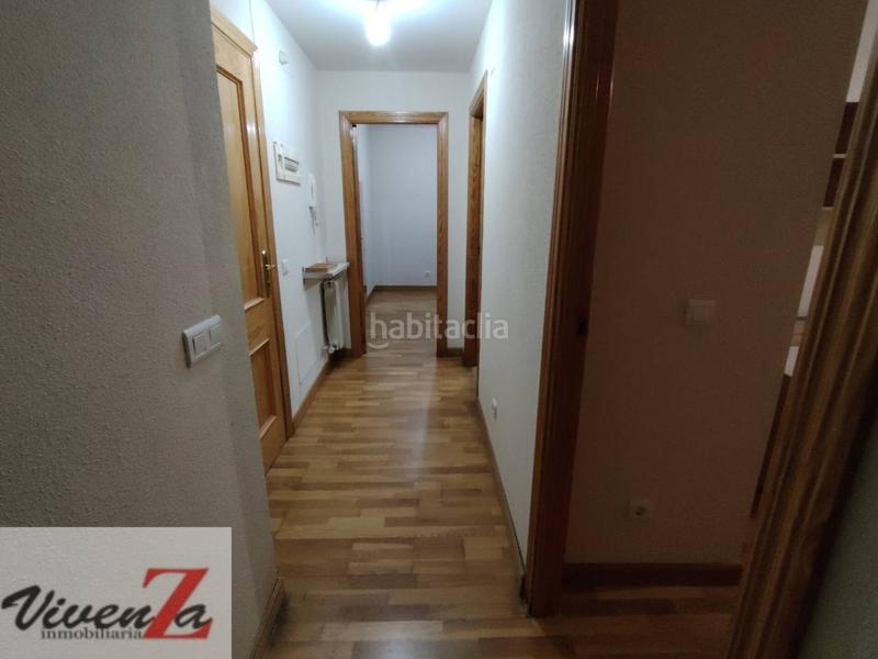 Foto 04e15773-b61e-4359-80de-b3431c2858be. Pis amb calefacció aparcament a Pinilla Zamora