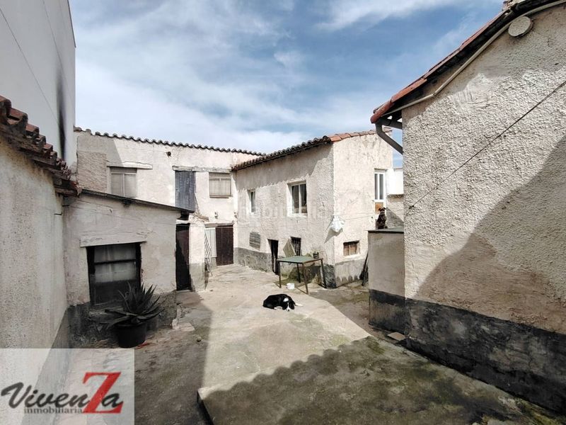 Foto 416ab951-b507-481d-a508-49967645e8e2. Casa amb calefacció a Pinilla Zamora