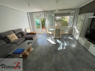 Casa adossada a San José Obrero. Chalet adosado en venta en san josé obrerosan lázaro49025