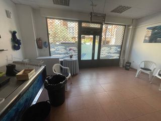 Lloguer Local Comercial  Calle puerta nueva. Local en alquiler en la horta49002