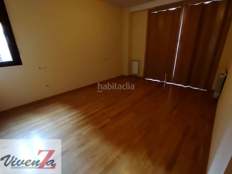 Foto eb7e428e-fdd3-42a5-836c-5da76c5d3fd0. Pis amb calefacció aparcament a Casco Antiguo Zamora