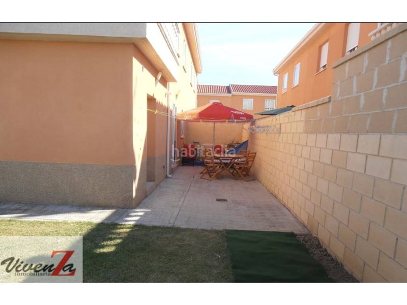Foto 381e6096-7a2e-414b-8b46-a42d9915ce34. Casa aparellada amb calefacció aparcament a Moraleja del Vino