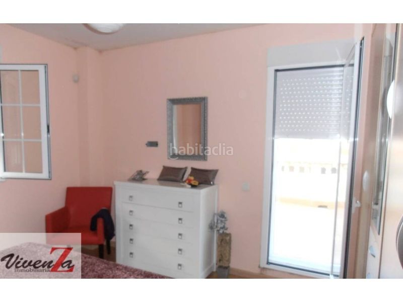 Foto a0244743-9243-4082-90e0-948085e610a5. Casa aparellada amb calefacció aparcament a Moraleja del Vino