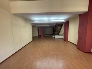 Affitto Locale commerciale in Las Viñas. Local en alquiler en la pantojalas viñas