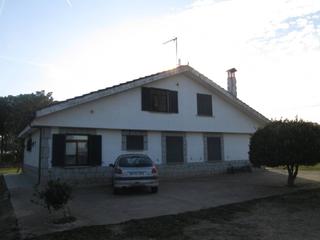 Xalet a Coreses. Chalet unifamiliar en venta en coreses