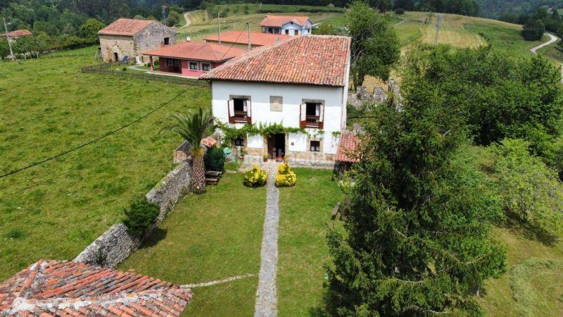 Foto 8f6e2ddf-c377-4954-963a-834772280413. Chalet en Vibaña-Ardisana-Caldueño Llanes
