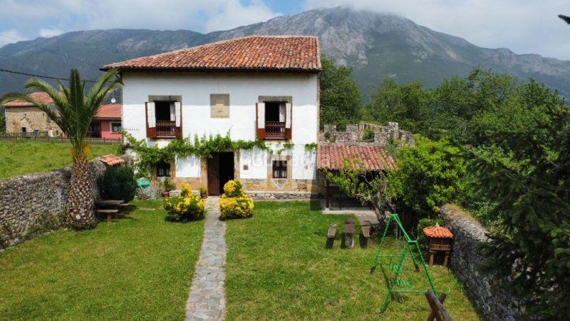 Foto b2a104ff-787c-4b12-a5cf-535f14563dbc. Chalet en Vibaña-Ardisana-Caldueño Llanes