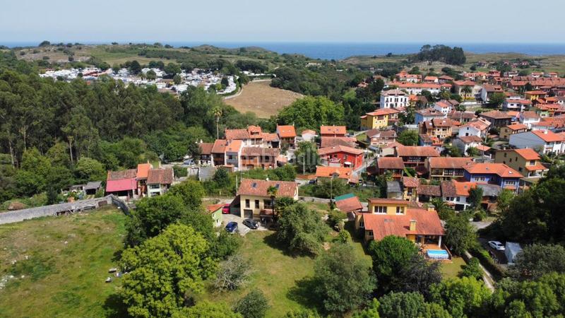 Foto 628b4789-4003-4a36-b6f0-eec4c00f488b. Chalet dans Llanes pueblo Llanes