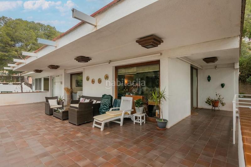 Foto 0b528064-4c6d-4315-960c-01f84885f324. Casa con riscaldamento parcheggio piscina in Bellamar Castelldefels